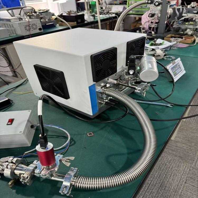 TX500 Helium Leak Detector for High-Precision Industrial and Semiconductor Testing